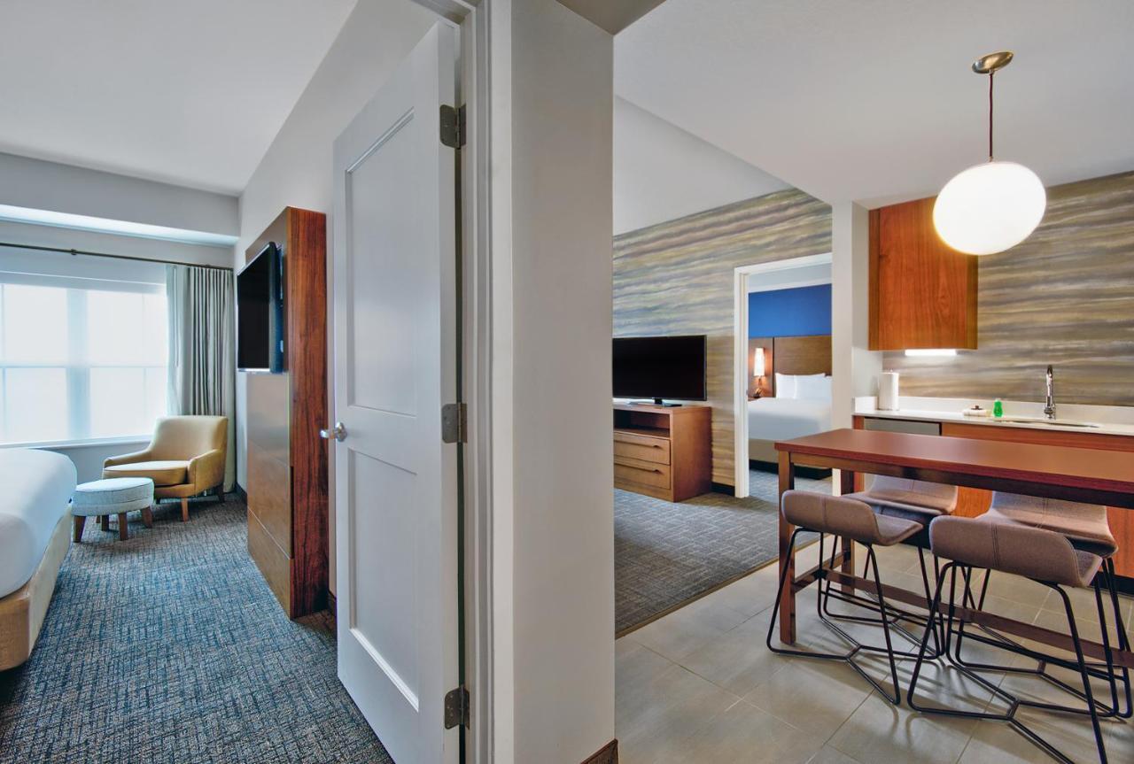 Residence Inn By Marriott Orlando At Flamingo Crossings Town Center Four Corners Rom bilde